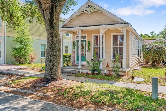 6230 ABBOTT STATION DRIVE, Zephyrhills, FL 33542