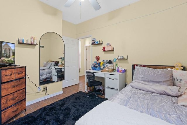 6230 ABBOTT STATION DRIVE, Zephyrhills, FL 33542