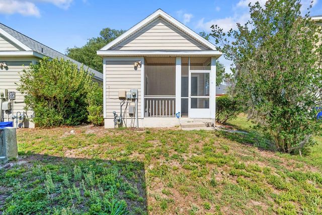 6230 ABBOTT STATION DRIVE, Zephyrhills, FL 33542