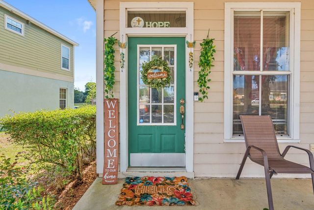 6230 ABBOTT STATION DRIVE, Zephyrhills, FL 33542