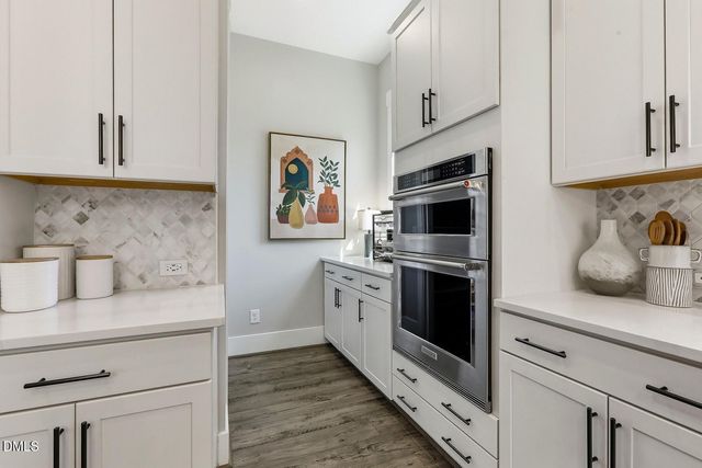 105 River Ledge Drive, Holly Springs, NC 27540