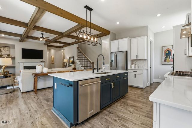 105 River Ledge Drive, Holly Springs, NC 27540