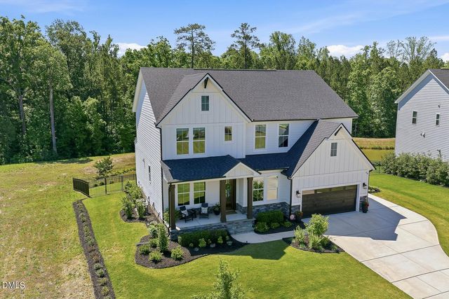 105 River Ledge Drive, Holly Springs, NC 27540