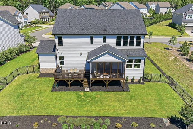 105 River Ledge Drive, Holly Springs, NC 27540