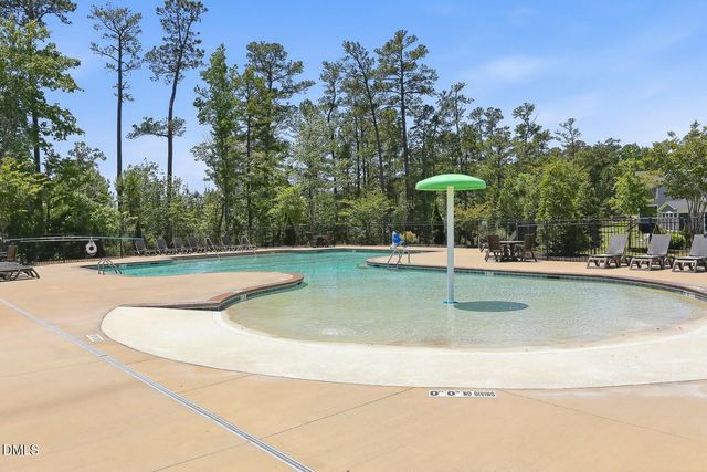 105 River Ledge Drive, Holly Springs, NC 27540