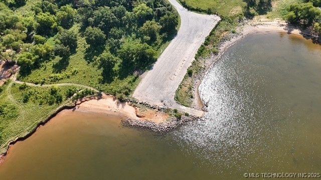 10 Trails End Lane, Cartwright, OK 74731