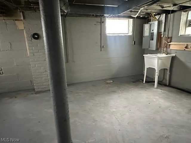 4305 E 119th Street, Cleveland, OH 44105