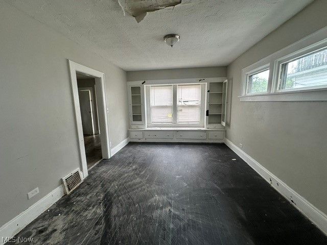 4305 E 119th Street, Cleveland, OH 44105