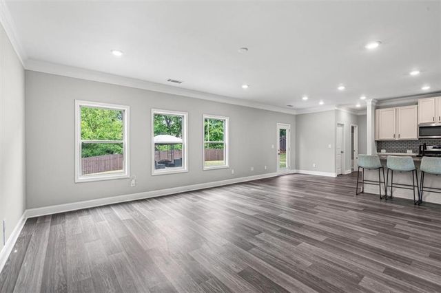 6830 Lancaster Crossing, Flowery Branch, GA 30542
