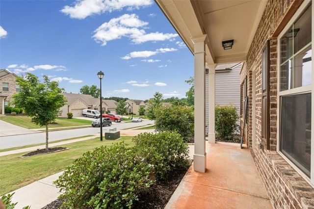 6830 Lancaster Crossing, Flowery Branch, GA 30542