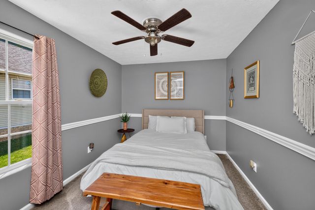888 Lauderdale Drive, Lexington, KY 40515