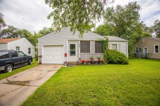 2020 S Saint Clair, Wichita, KS 67213
