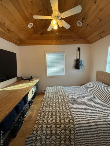 37 Saw Mill Road, Putnam Valley, NY 10579