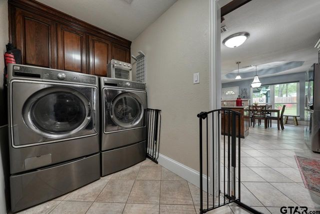 15540 Brittain Ct, Lindale, TX 75771