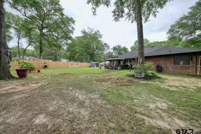 15540 Brittain Ct, Lindale, TX 75771