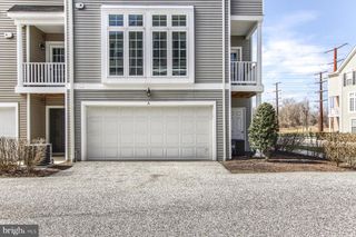 3037 MERIDIAN CMNS #A, Mechanicsburg, PA 17055