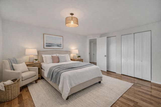 867 Harris Drive, Bolingbrook, IL 60440