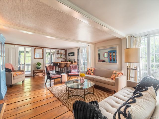 731 King Street, Port Chester, NY 10573
