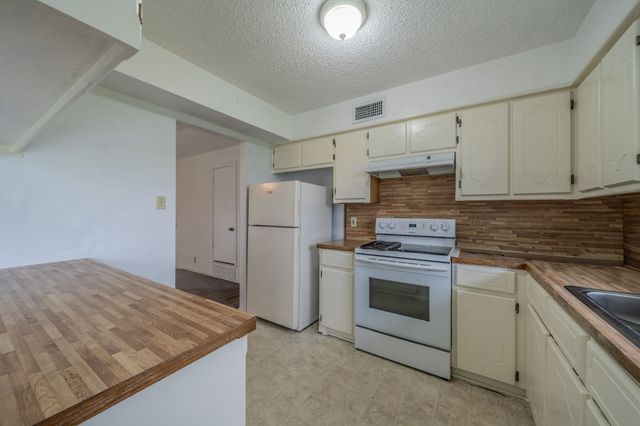 516 Venice Drive, Italy, TX 76651