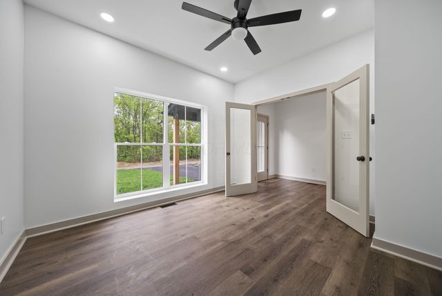 3764 Minnesota Avenue, Columbus, OH 43219