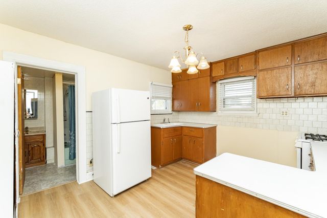 107 4th Avenue NE, Dodge Center, MN 55927