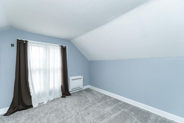 107 4th Avenue NE, Dodge Center, MN 55927