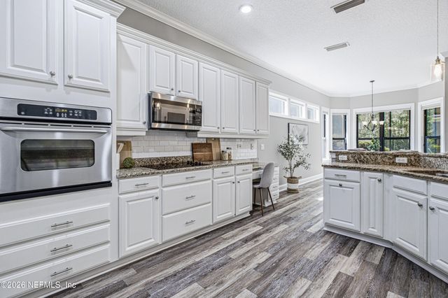 165 ST JOHNS FOREST Boulevard, St. Johns, FL 32259