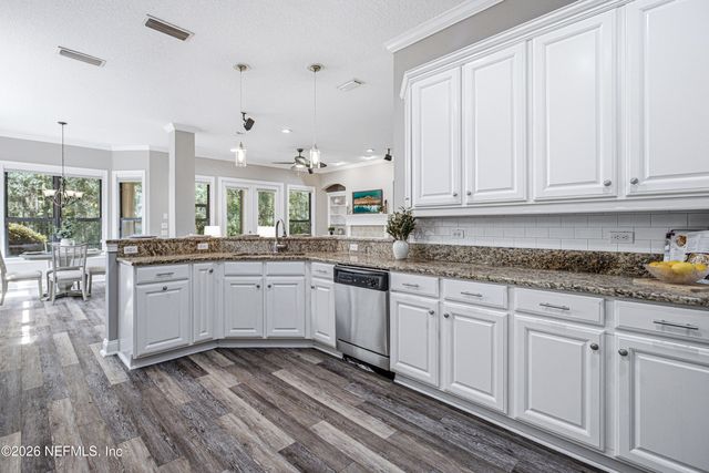 165 ST JOHNS FOREST Boulevard, St. Johns, FL 32259