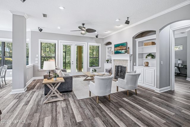 165 ST JOHNS FOREST Boulevard, St. Johns, FL 32259