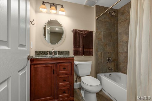 330 Calliope Place, Chesterfield, MO 63017