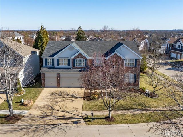 330 Calliope Place, Chesterfield, MO 63017