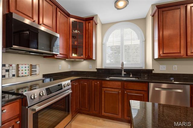 330 Calliope Place, Chesterfield, MO 63017