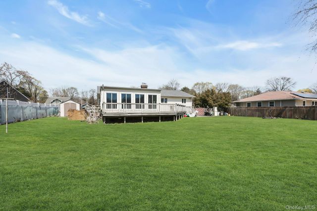 760 Hubal Street, Bohemia, NY 11716