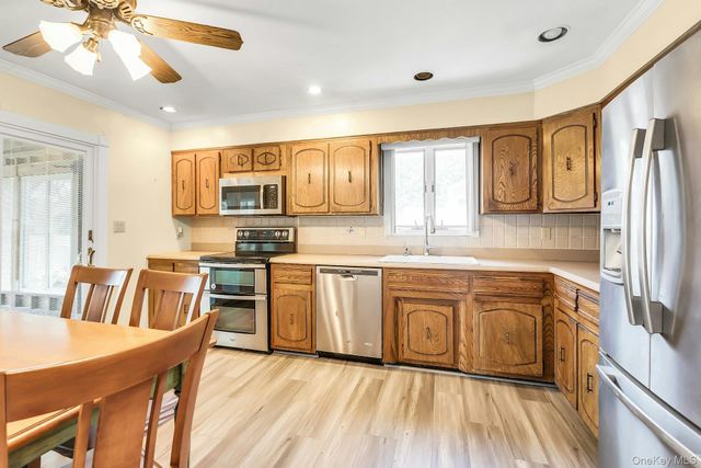 760 Hubal Street, Bohemia, NY 11716