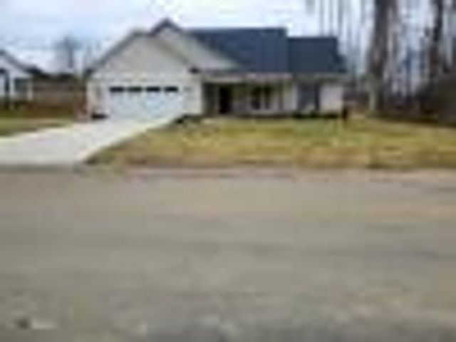 185 Maple Drive, Erwin, NC 28339