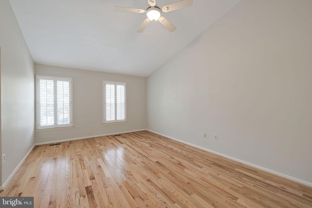 5920 WOODFIELD ESTATES DR, Alexandria, VA 22310