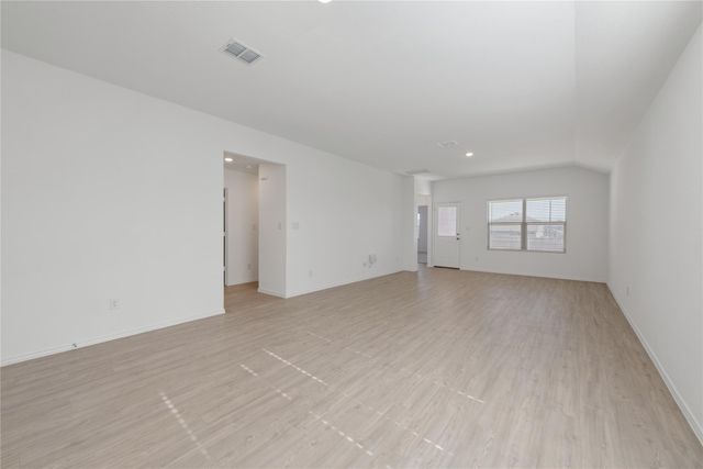 153 Sormonne LOOP, Kyle, TX 78640