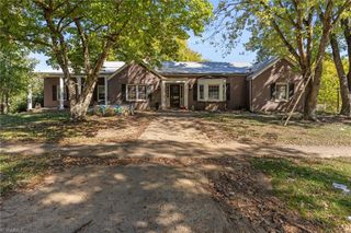 400 Patrick Street, Eden, NC 27288
