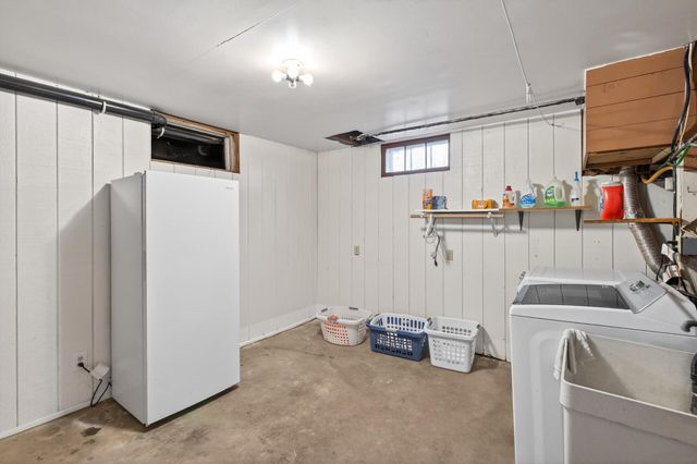 11870 Keystone Avenue N, Stillwater, MN 55082