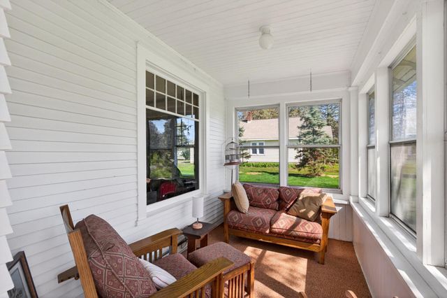 11870 Keystone Avenue N, Stillwater, MN 55082