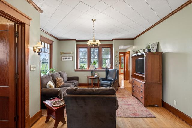 11870 Keystone Avenue N, Stillwater, MN 55082
