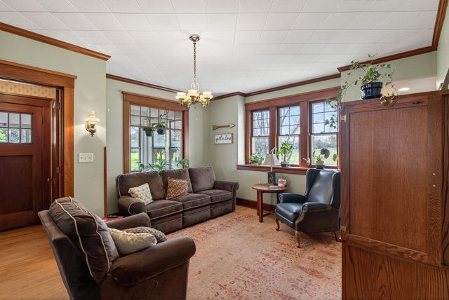 11870 Keystone Avenue N, Stillwater, MN 55082