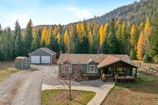 256 Little Thunder Rd, Sandpoint, ID 83864