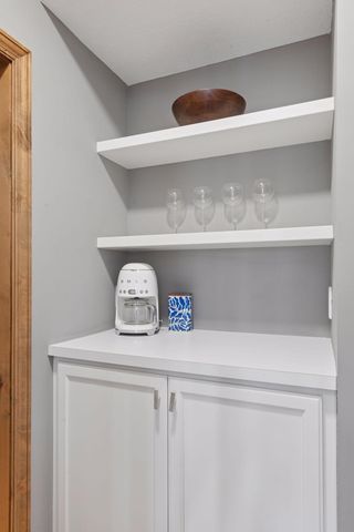 1072 Symphony Lane, Chaska, MN 55318