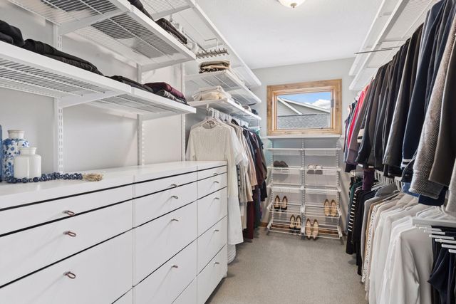 1072 Symphony Lane, Chaska, MN 55318