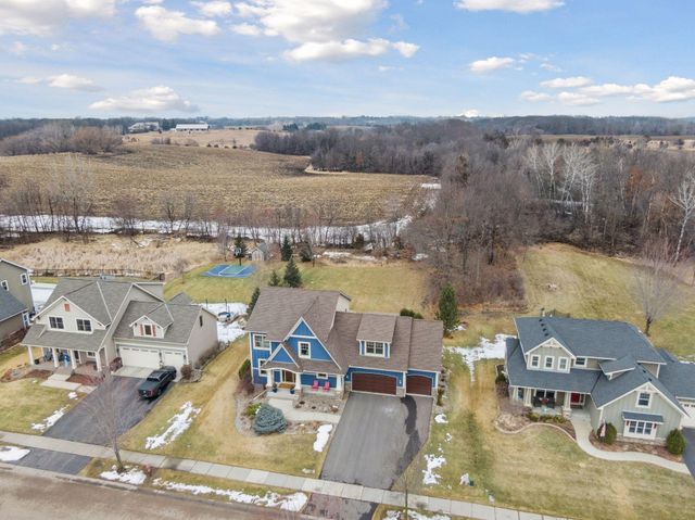 1072 Symphony Lane, Chaska, MN 55318