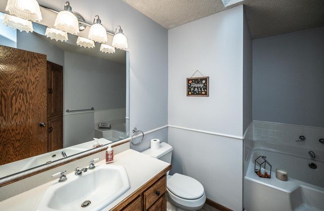 409 Willow Street, Farmington, MN 55024