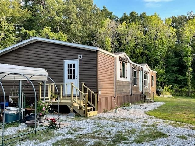 21119 N Hwy 5, Mountain View, AR 72560