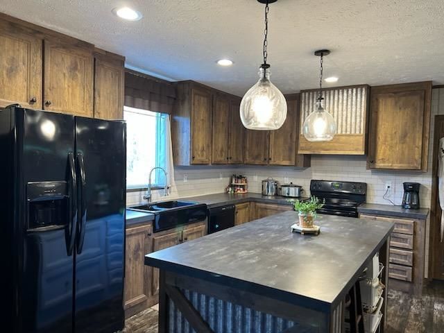 21119 N Hwy 5, Mountain View, AR 72560