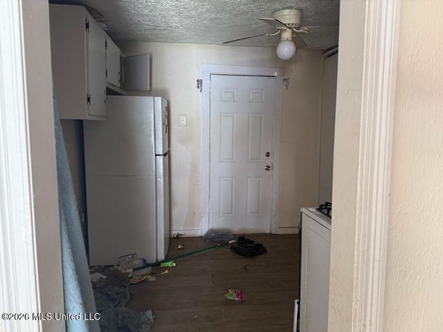 1226 Marks Avenue, Jackson, MS 39213